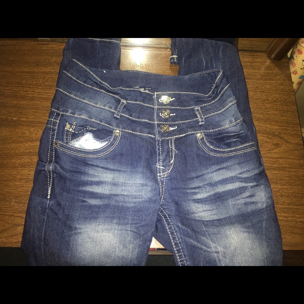Jeans